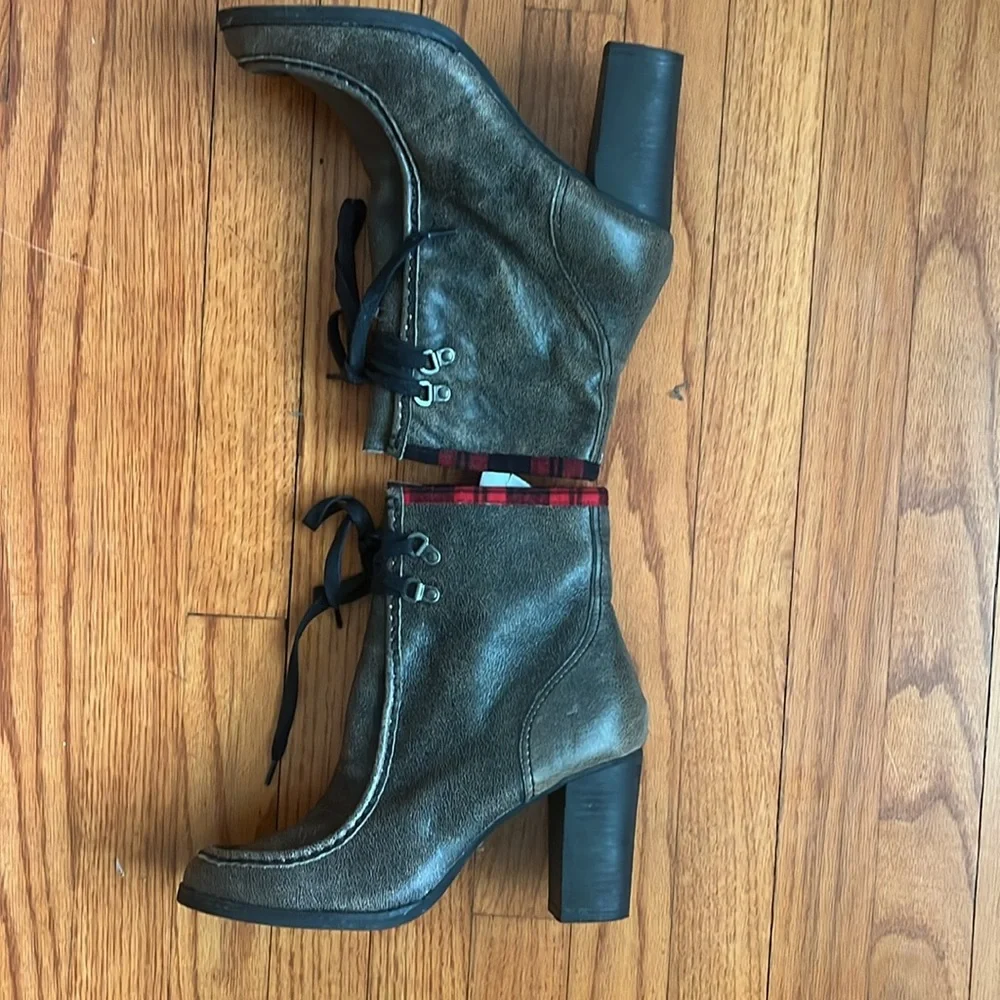 Von Dutch stack heel boot - Picture 3 of 7